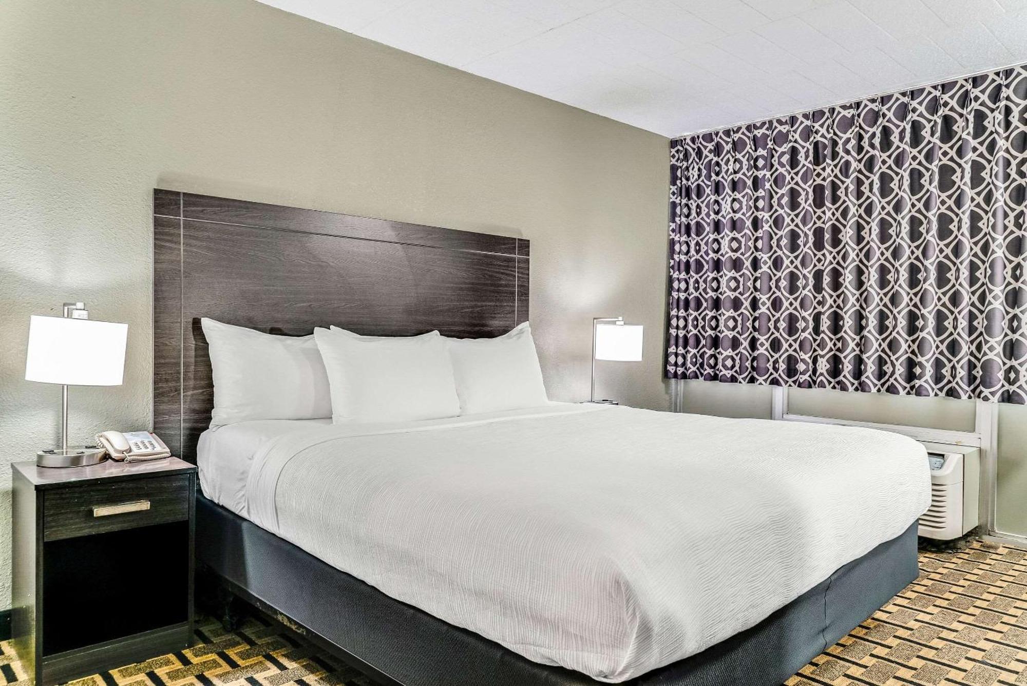Quality Inn Detroit Downtown Exterior foto